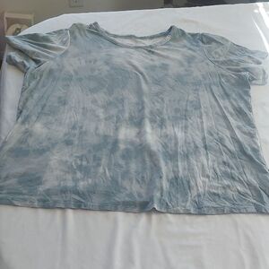 AnyBody  Blue And White Soft  Tie-Dye Short Sleeve Tee.2X